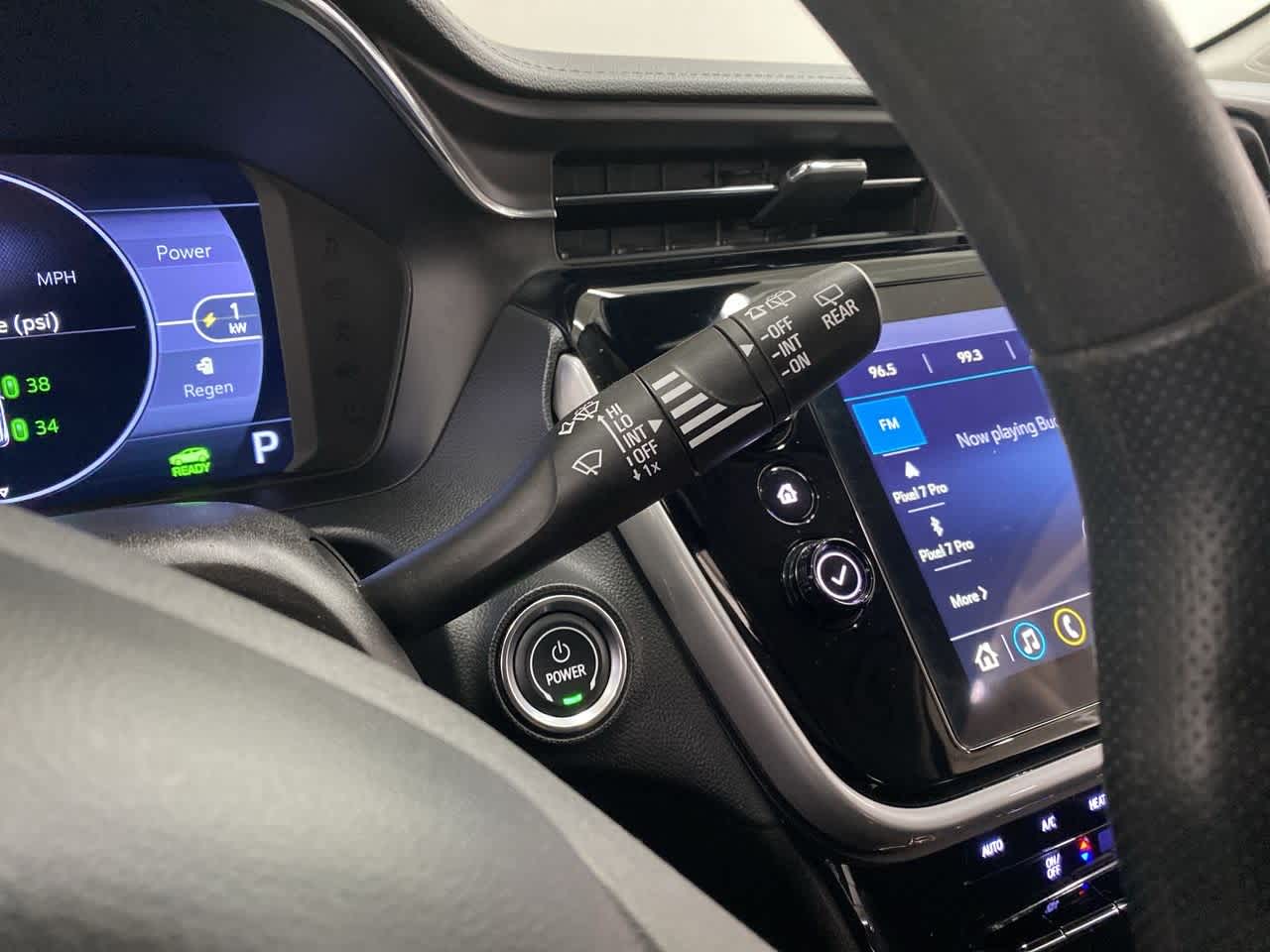Thumbnail: 2022 Chevrolet Bolt EUV - 22