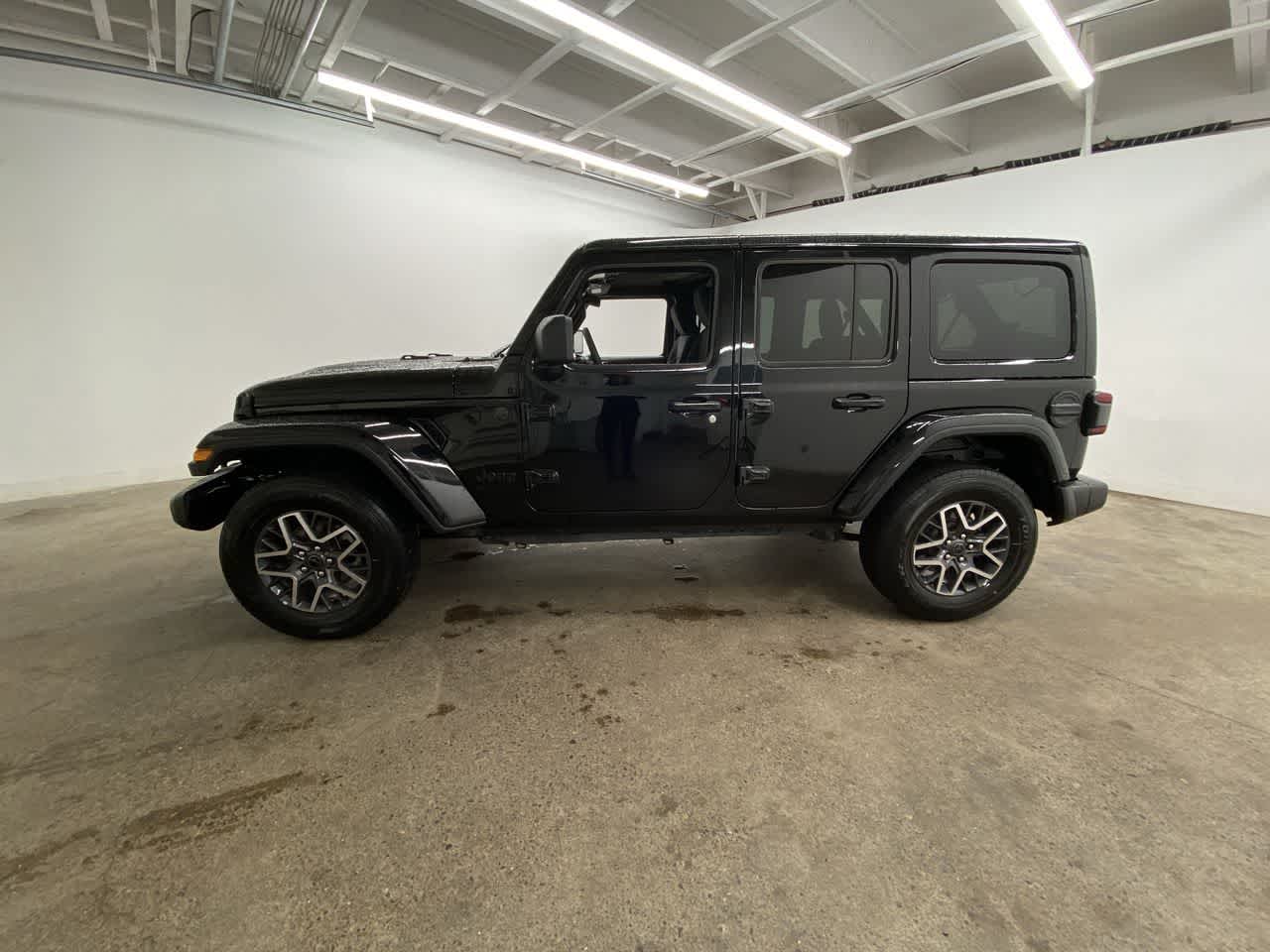 Thumbnail: 2025 Jeep Wrangler - 3