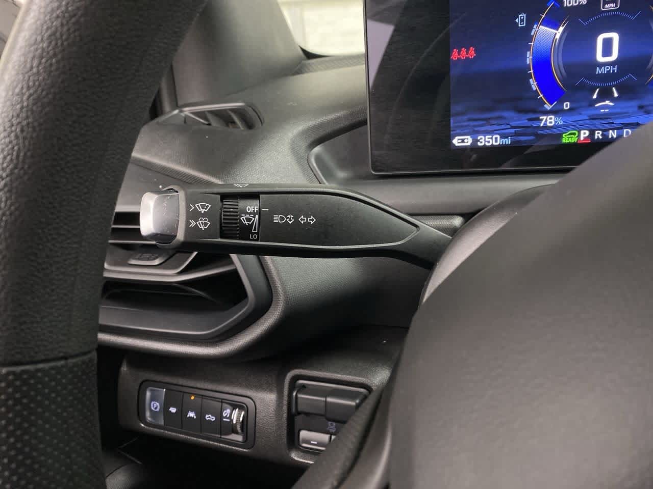 Thumbnail: 2024 Chevrolet Silverado EV - 22