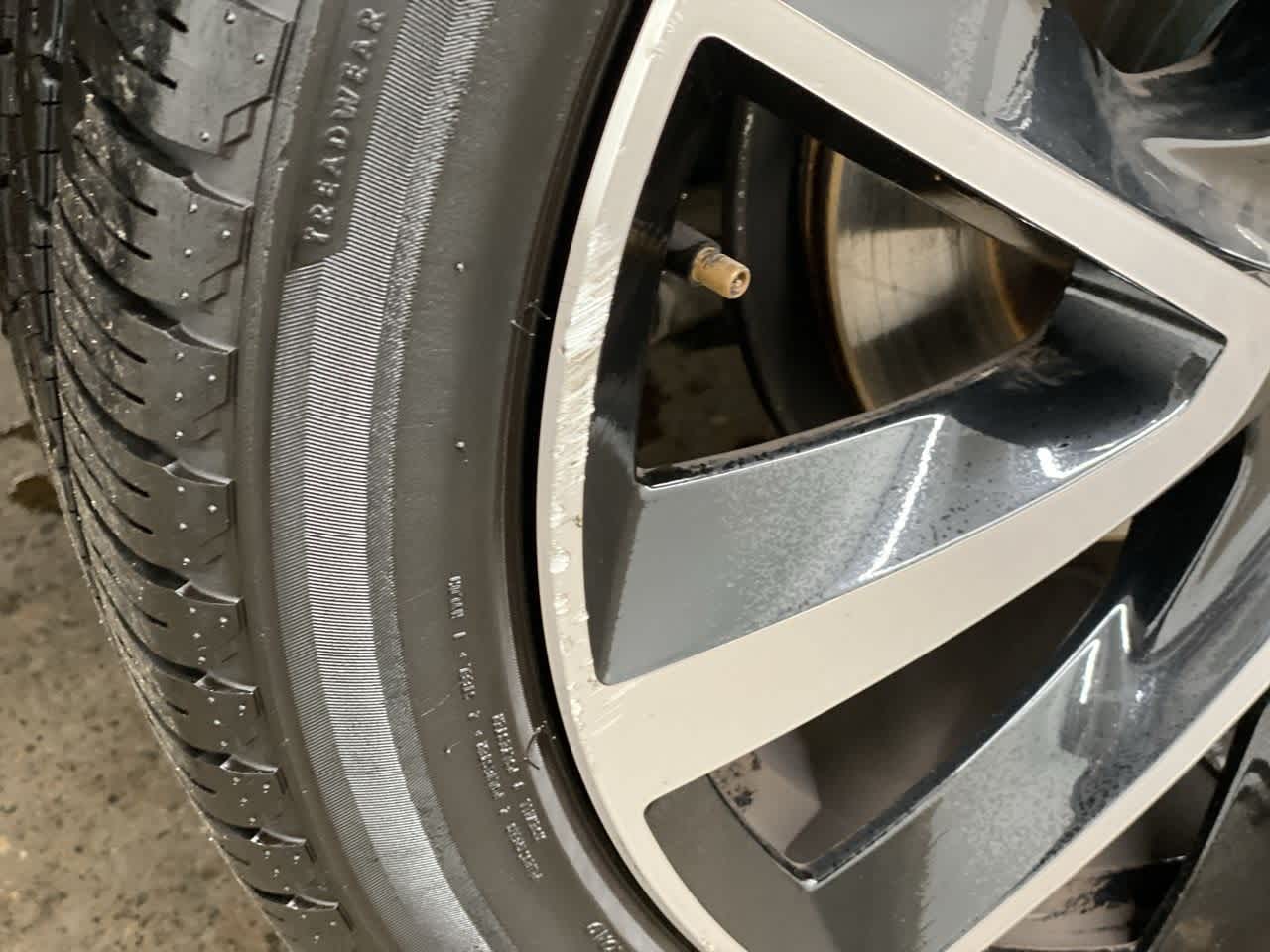 Thumbnail: 2020 Volvo XC90 - 33