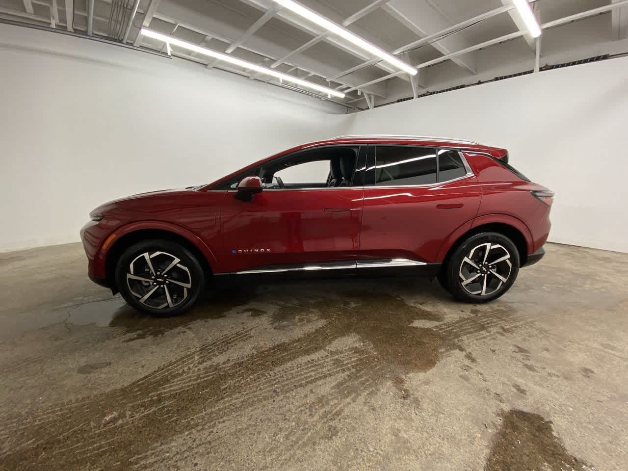 Thumbnail: 2025 Chevrolet Equinox - 3