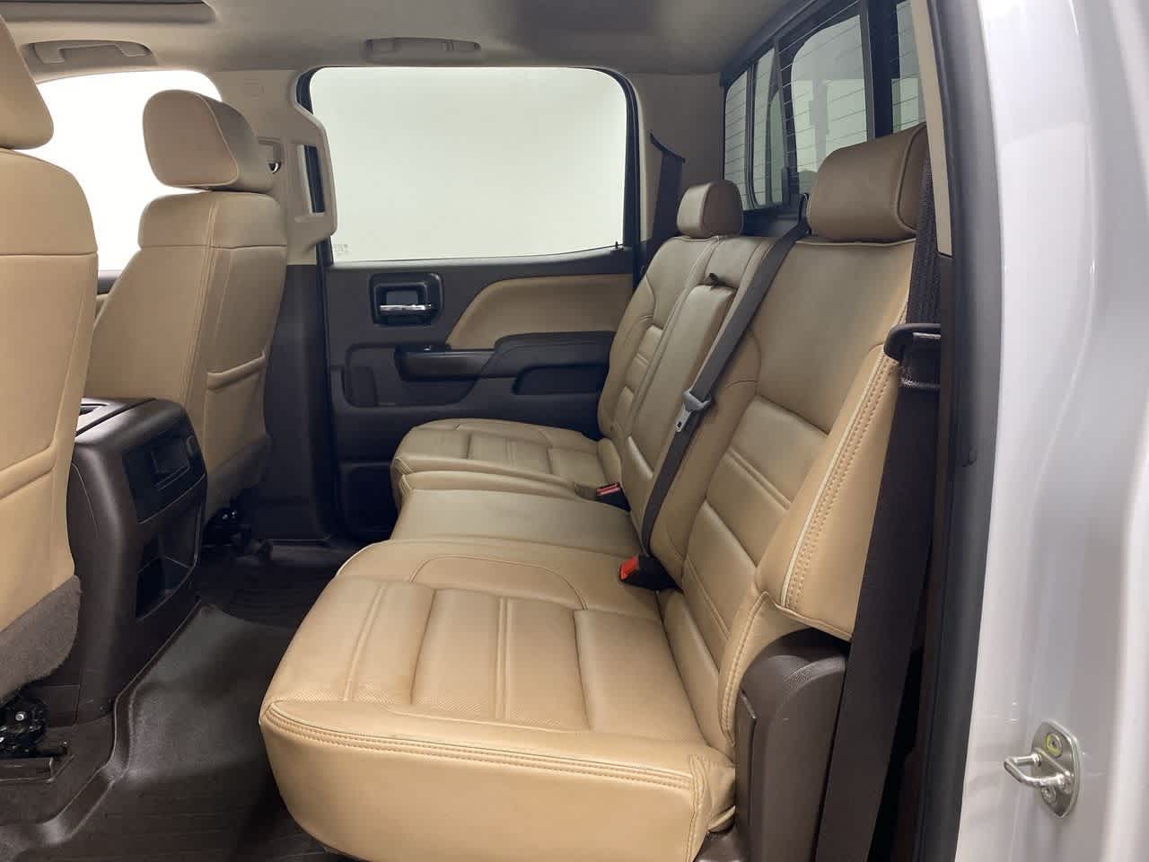 Thumbnail: 2019 GMC Sierra 3500 - 16