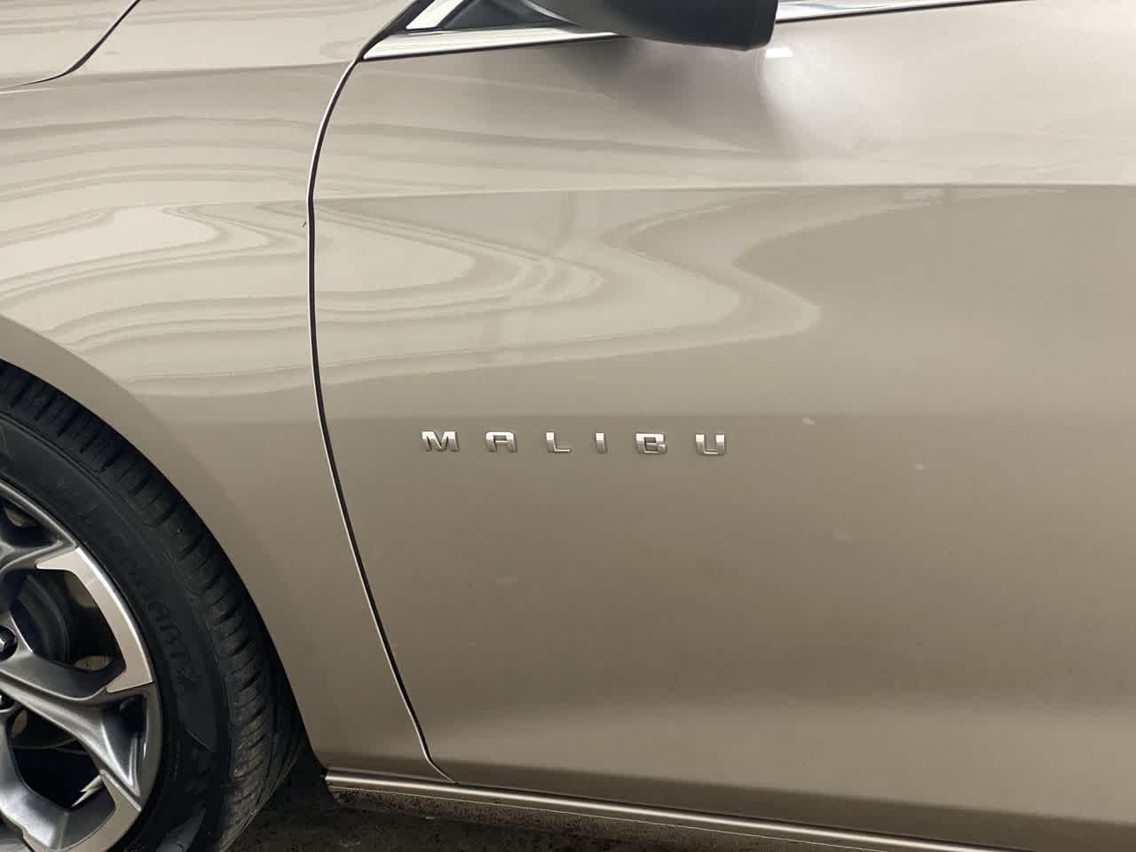 Thumbnail: 2023 Chevrolet Malibu - 10