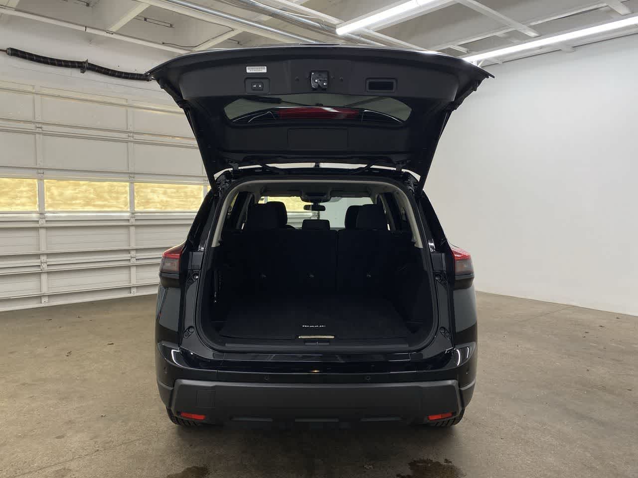 Thumbnail: 2025 Nissan Rogue - 28