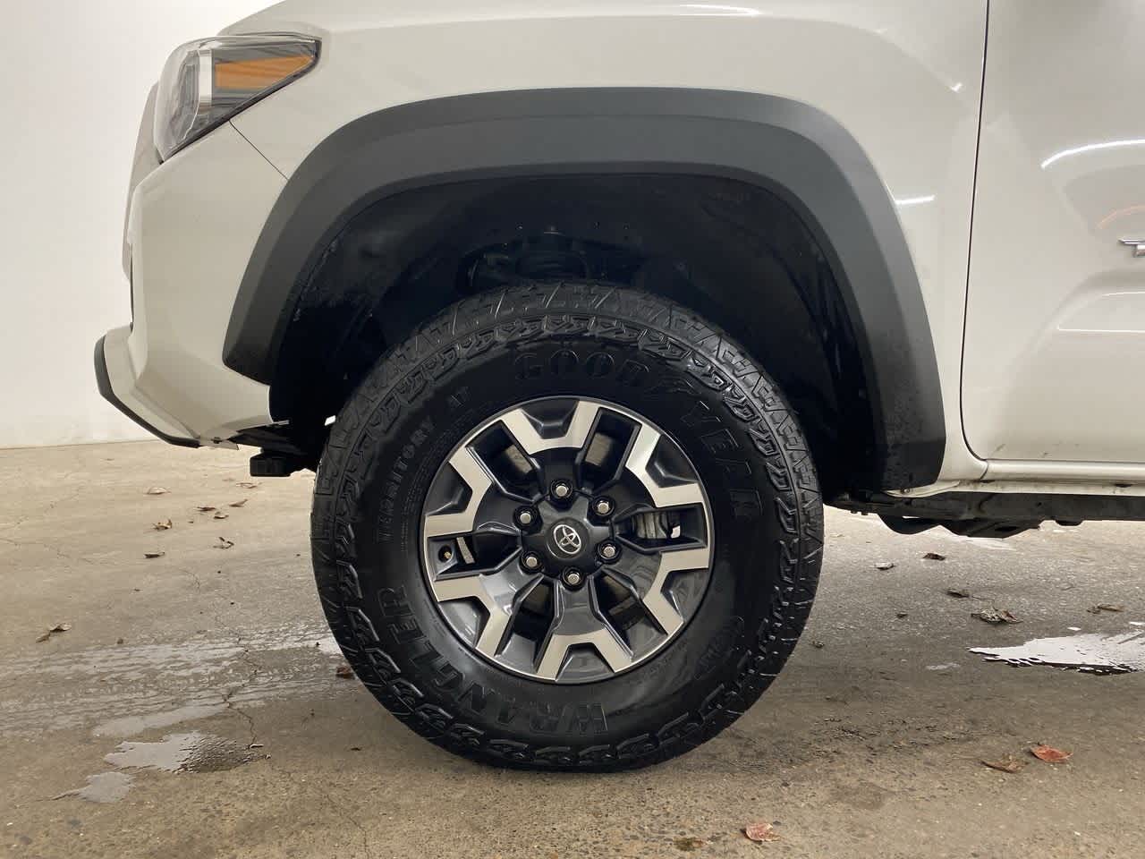 Thumbnail: 2023 Toyota Tacoma - 11