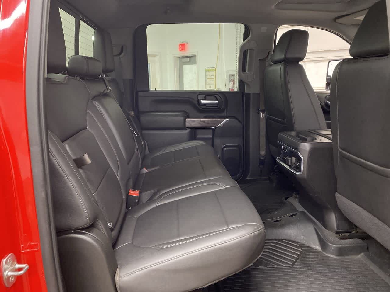 Thumbnail: 2021 Chevrolet Silverado 3500 - 18