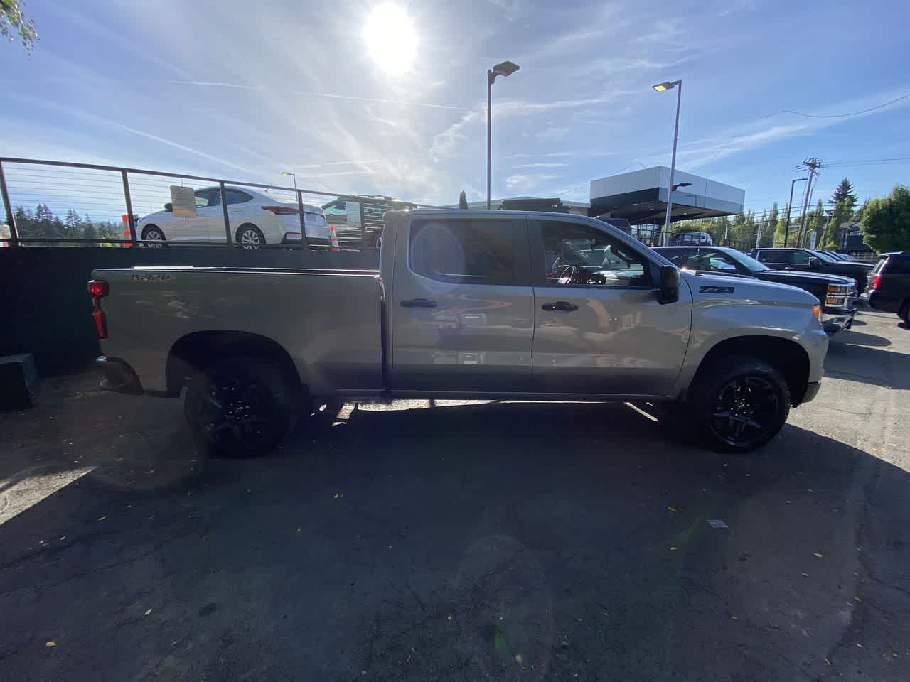 Thumbnail: 2024 Chevrolet Silverado 1500 - 7