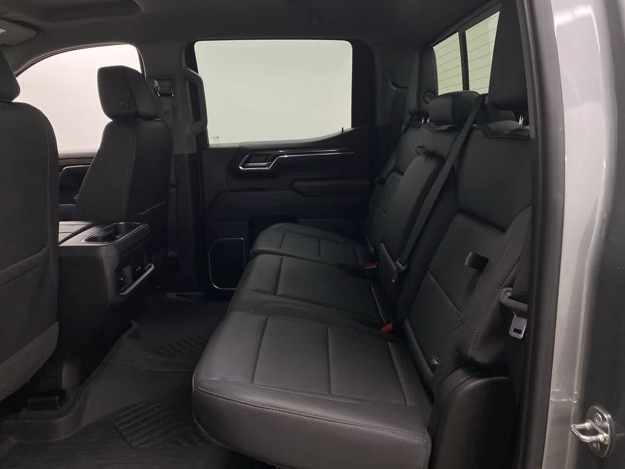 Thumbnail: 2023 Chevrolet Silverado 1500 - 16