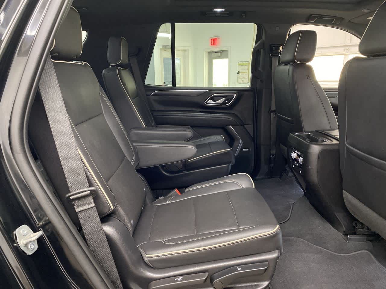 Thumbnail: 2022 GMC Yukon - 17