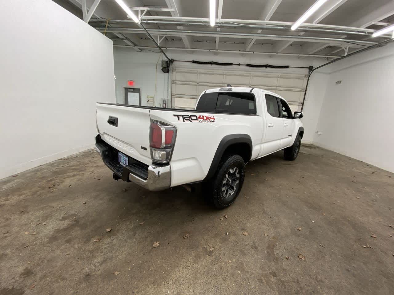 Thumbnail: 2023 Toyota Tacoma - 6