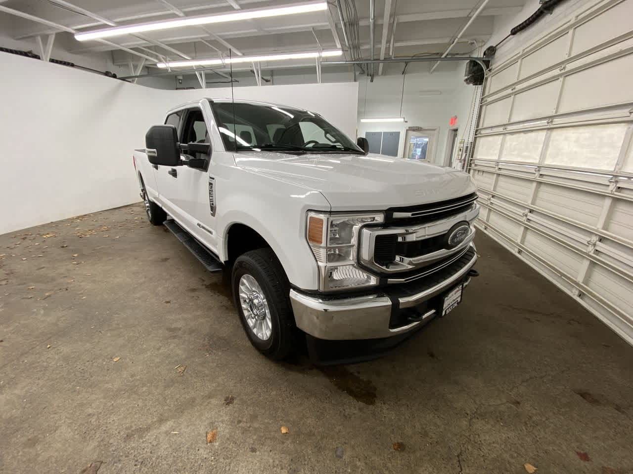 Thumbnail: 2022 Ford F-350 - 8