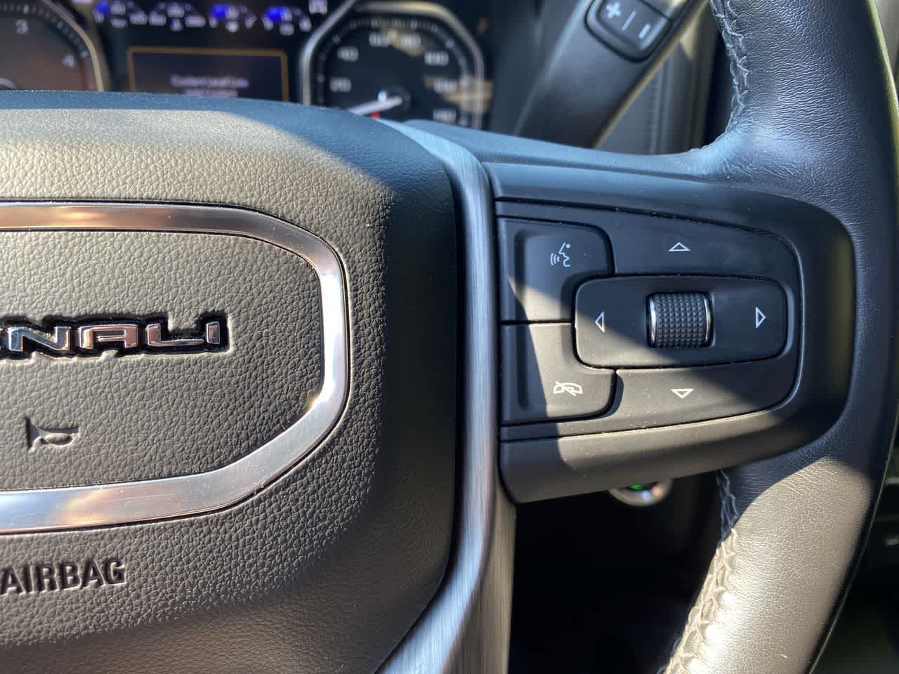 Thumbnail: 2020 GMC Sierra 2500 - 21