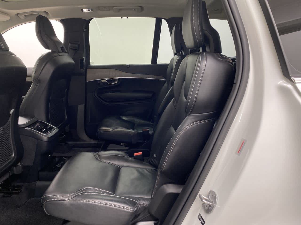 Thumbnail: 2022 Volvo XC90 - 18