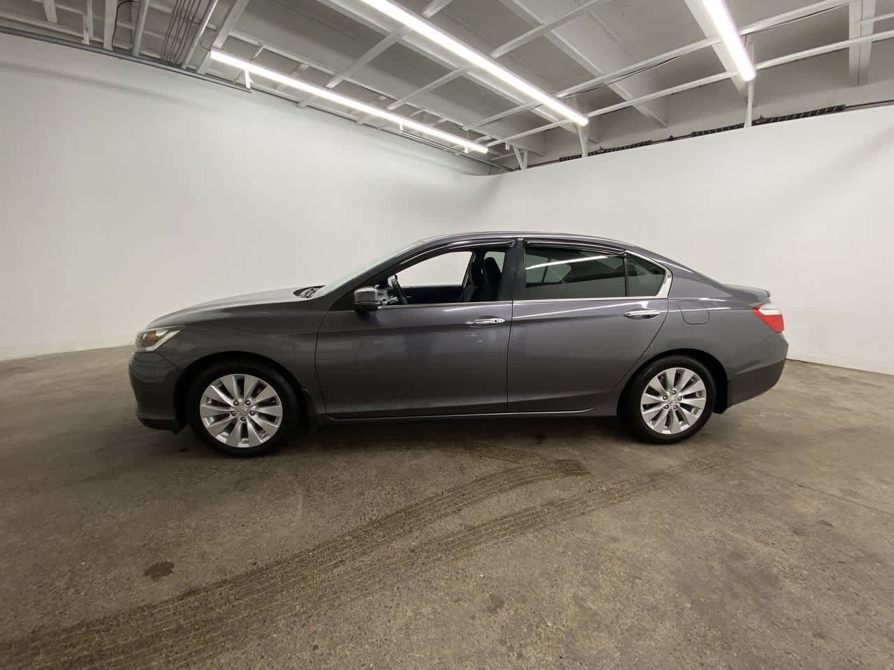 Thumbnail: 2015 Honda Accord - 3