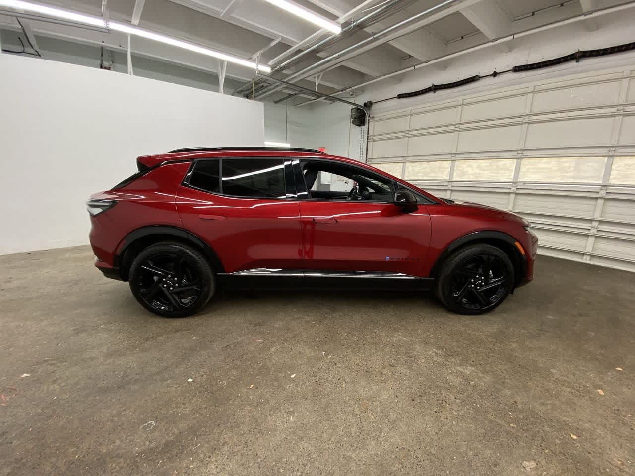 Thumbnail: 2024 Chevrolet Equinox - 7