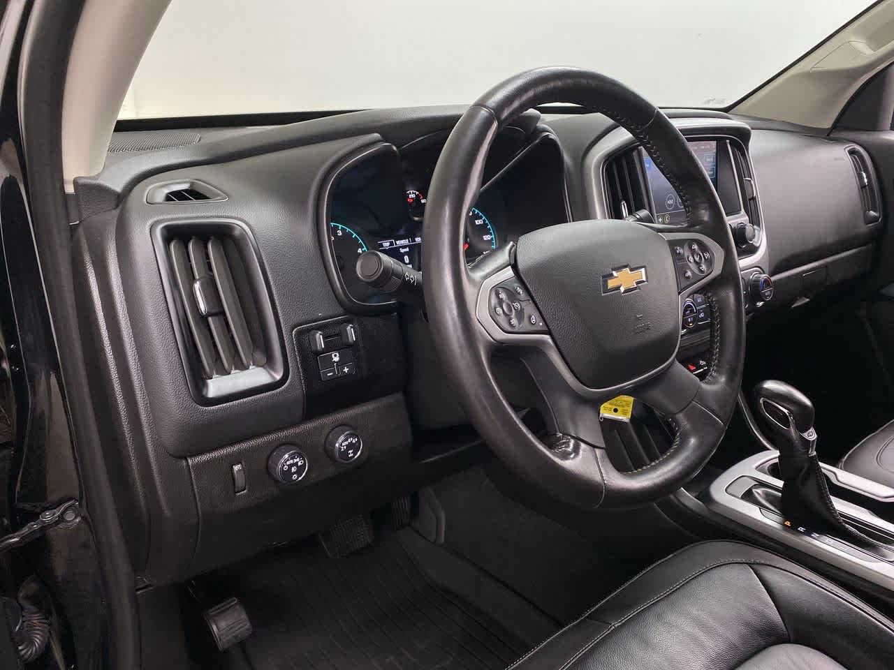 Thumbnail: 2022 Chevrolet Colorado - 2