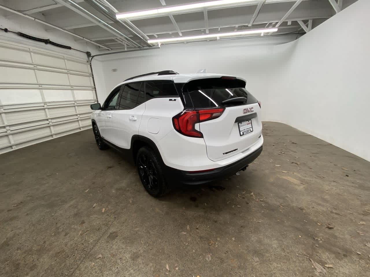 Thumbnail: 2019 GMC Terrain - 4