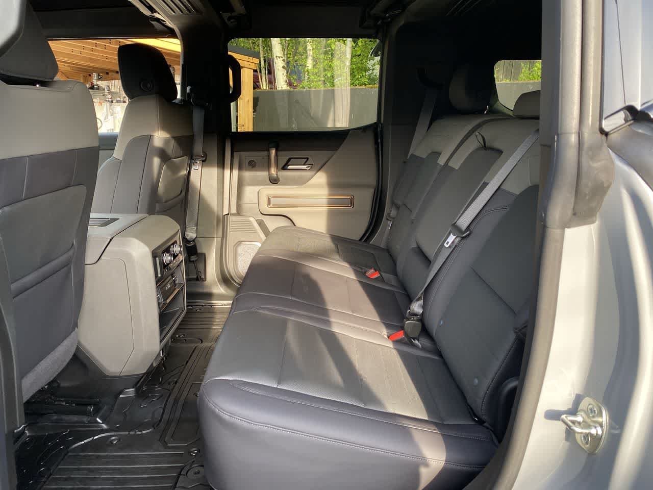 Thumbnail: 2025 GMC Hummer EV - 16