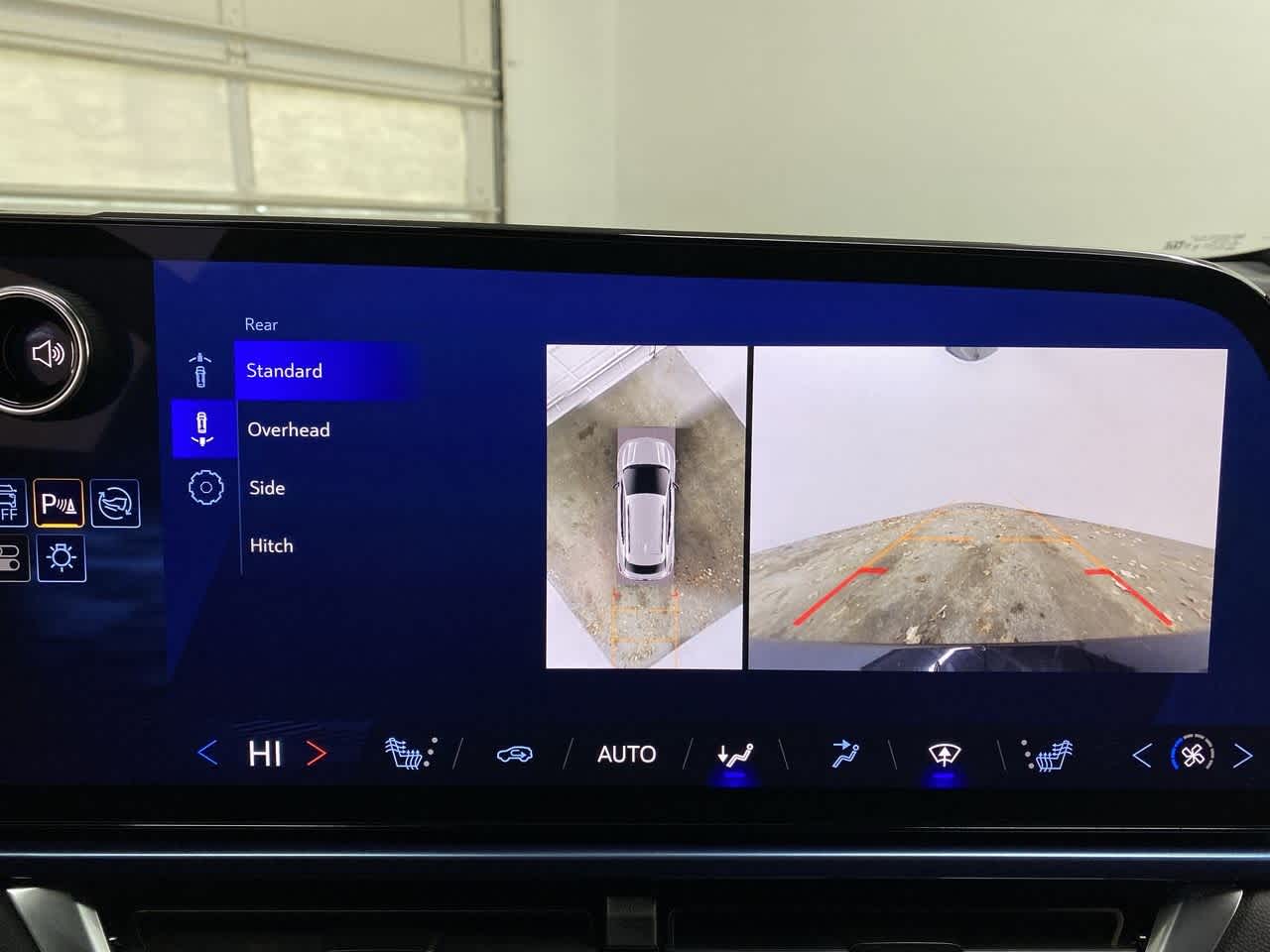 Thumbnail: 2025 Chevrolet Equinox - 24