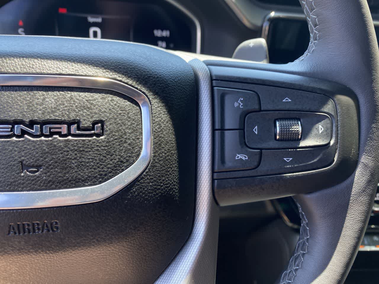 Thumbnail: 2023 GMC Sierra 1500 - 21