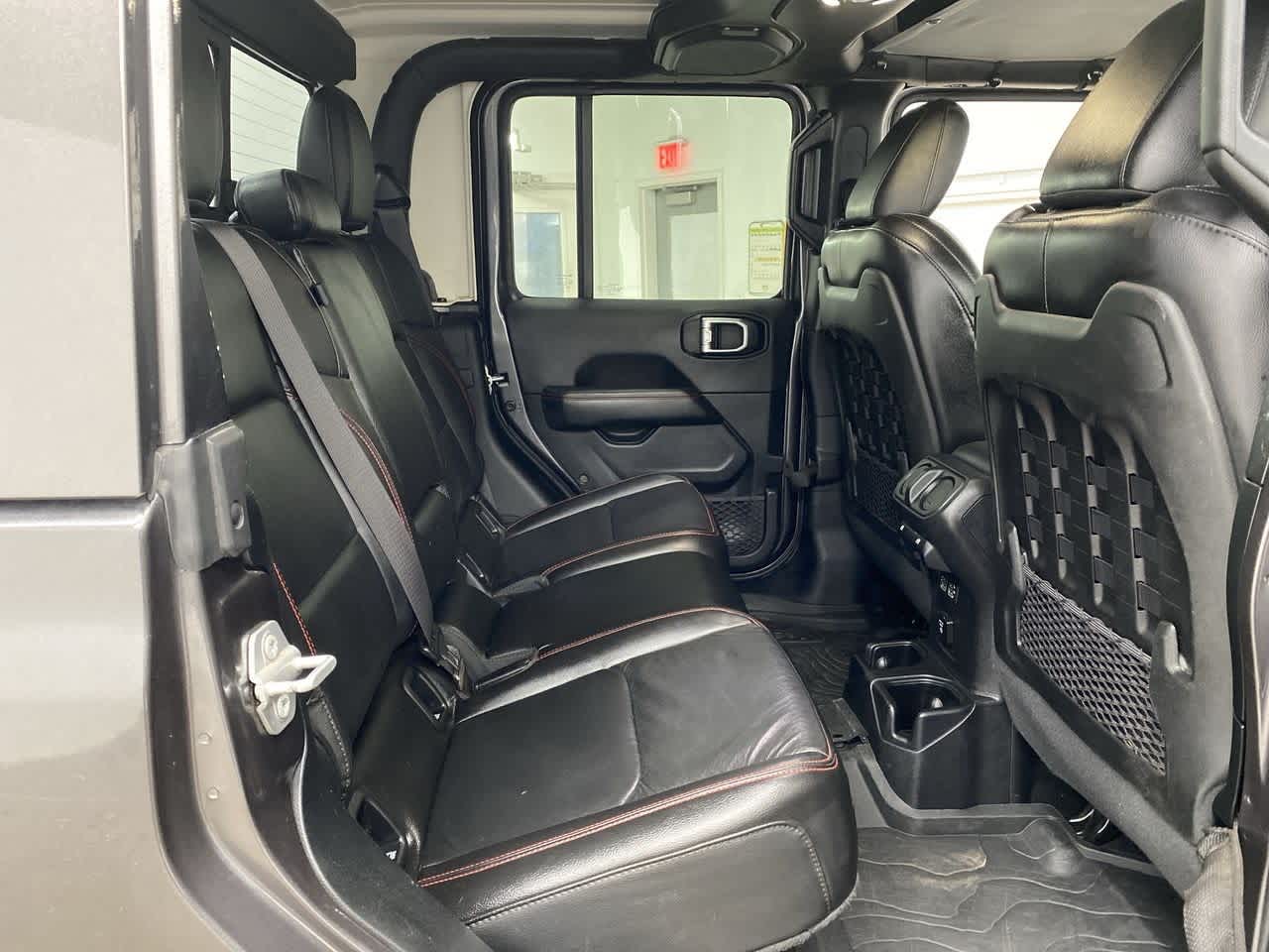 Thumbnail: 2020 Jeep Gladiator - 18