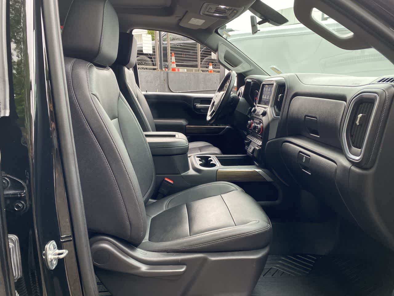 Thumbnail: 2021 Chevrolet Silverado 1500 - 18