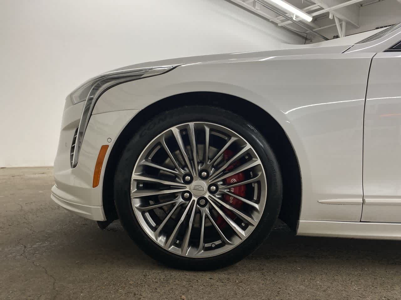 Thumbnail: 2019 Cadillac CT6 - 10