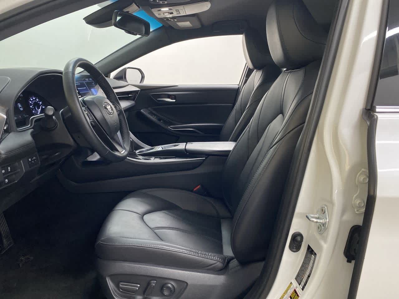 Thumbnail: 2022 Toyota Avalon - 14