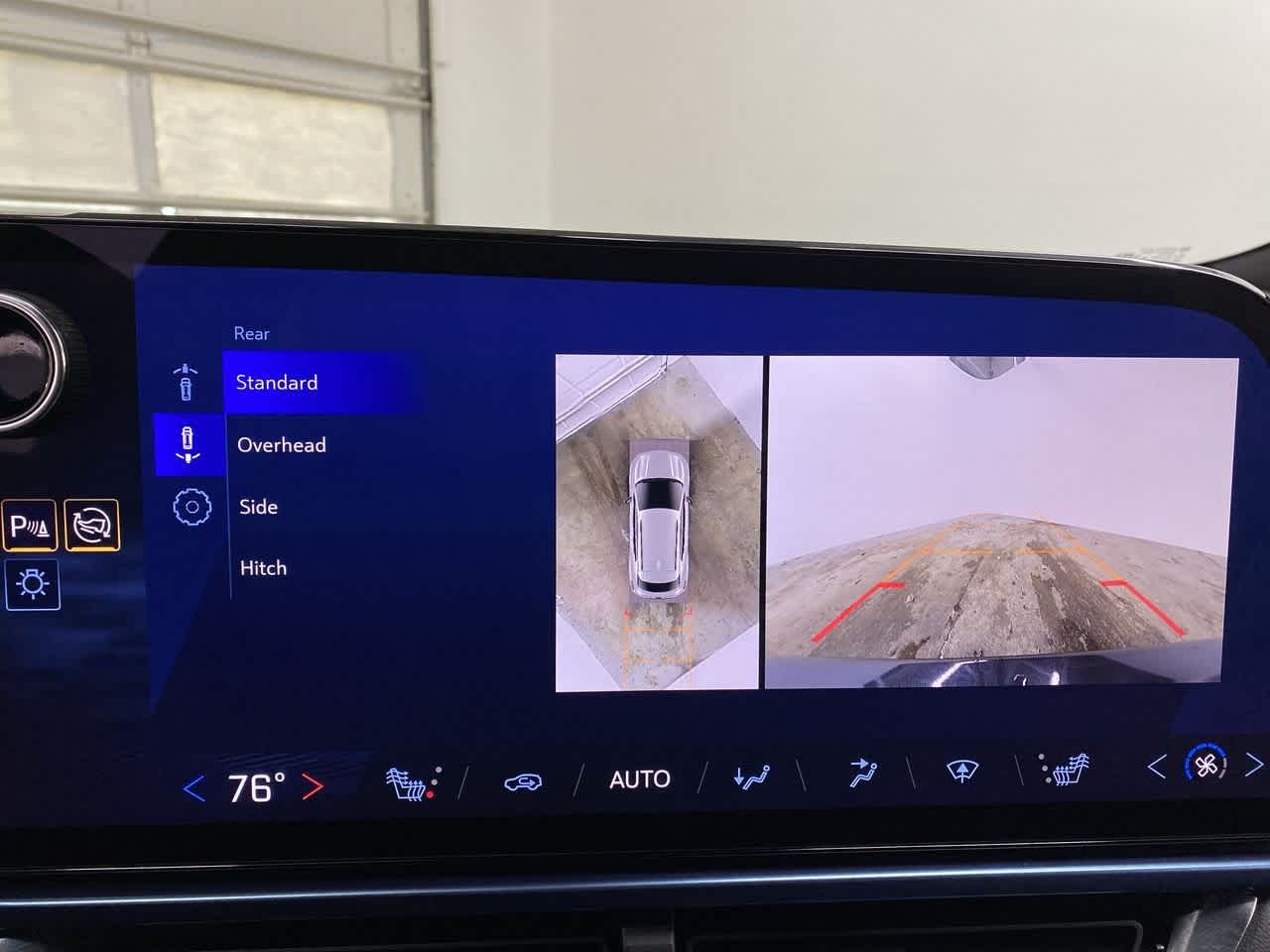 Thumbnail: 2025 Chevrolet Equinox - 24