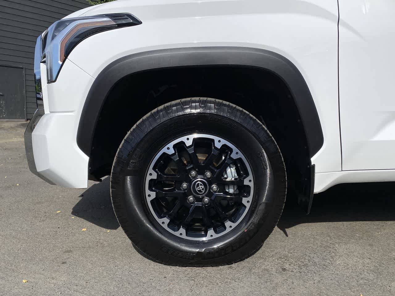 Thumbnail: 2025 Toyota Tundra - 11