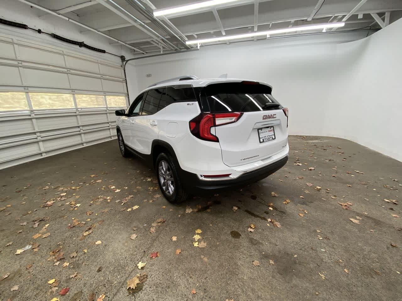 Thumbnail: 2023 GMC Terrain - 4