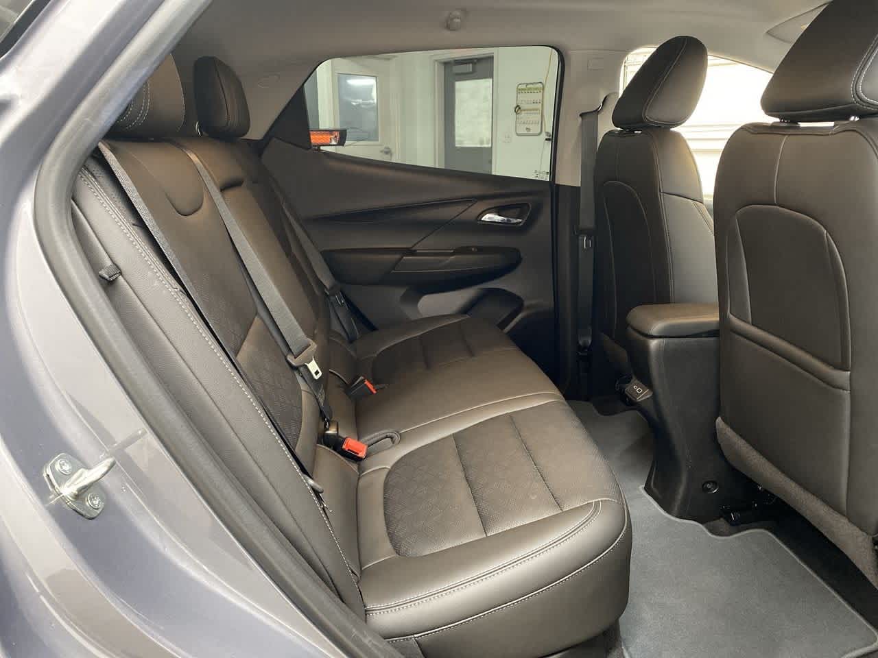 Thumbnail: 2023 Chevrolet Bolt EV - 18