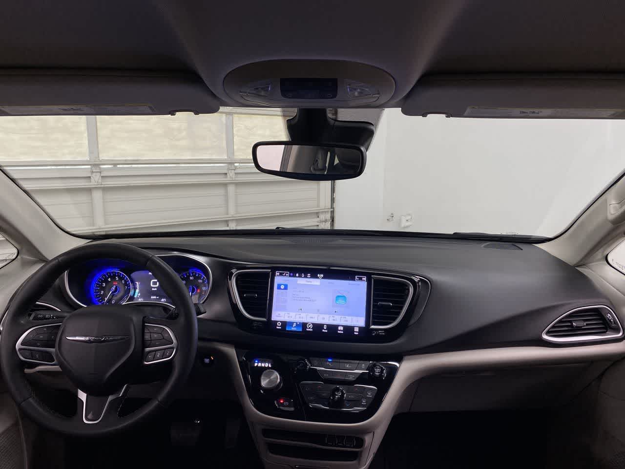Thumbnail: 2024 Chrysler Pacifica - 12