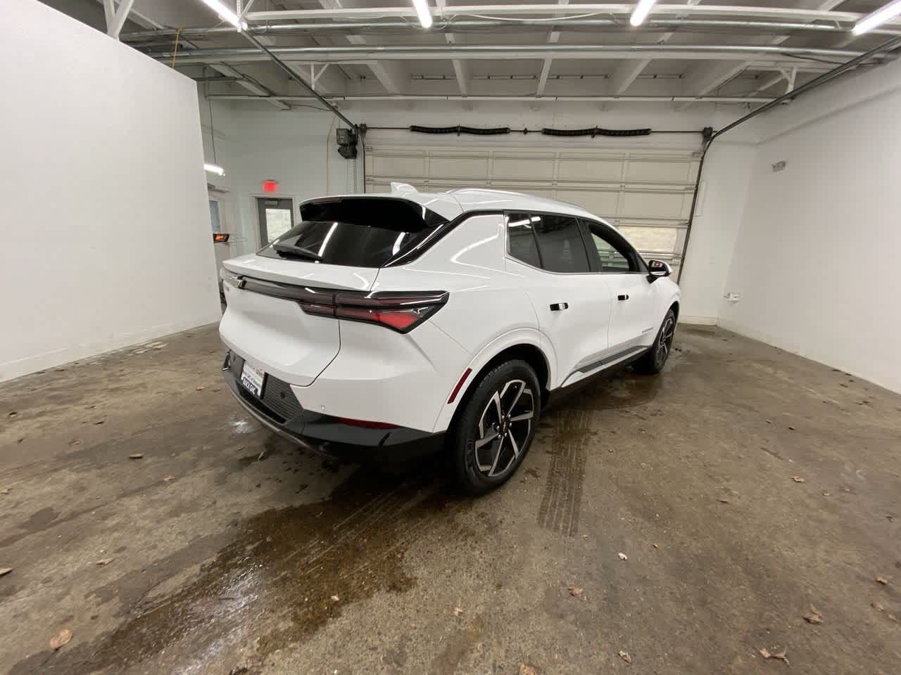 Thumbnail: 2025 Chevrolet Equinox - 6