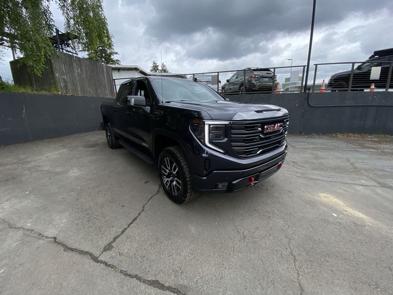Thumbnail: 2024 GMC Sierra 1500 - 8