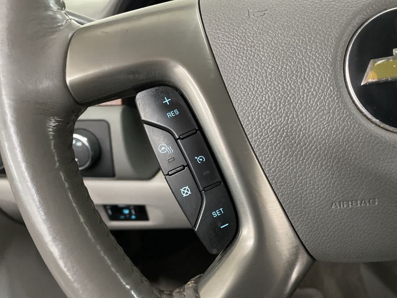 Thumbnail: 2012 Chevrolet Avalanche 1500 - 22