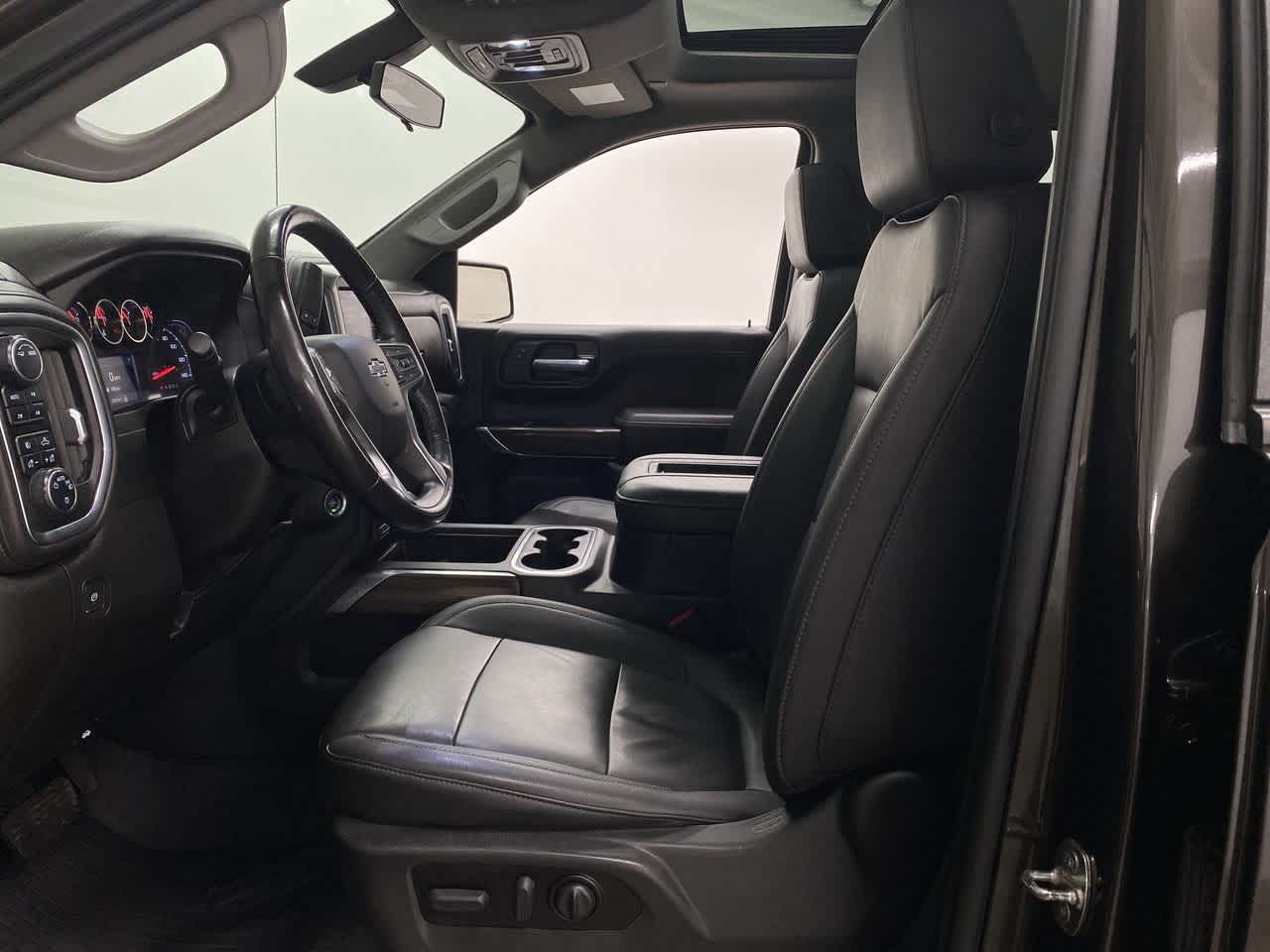 Thumbnail: 2022 Chevrolet Silverado 1500 - 13