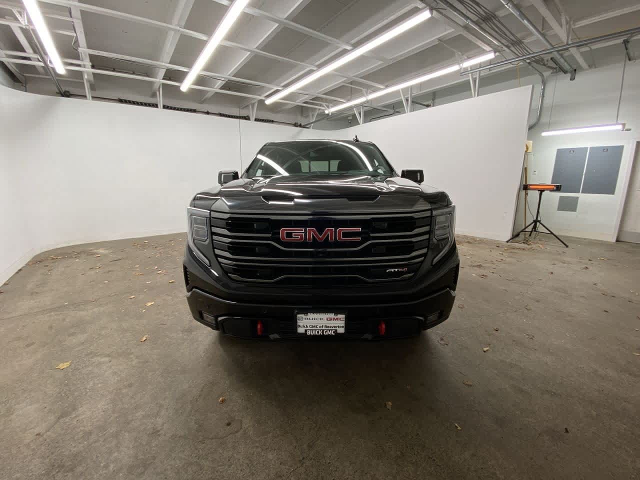 Thumbnail: 2023 GMC Sierra 1500 - 9