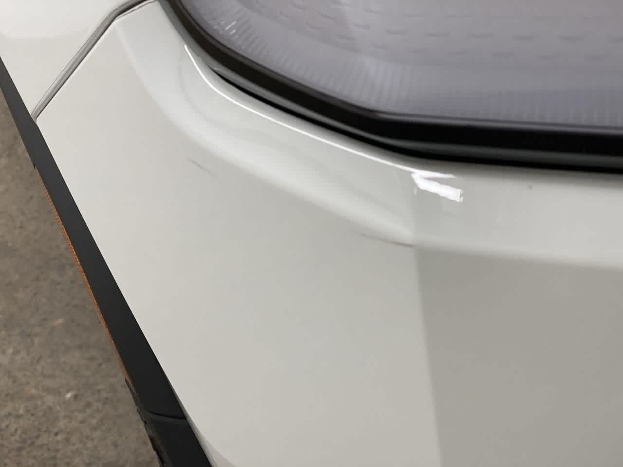 Thumbnail: 2023 Rivian R1S - 30