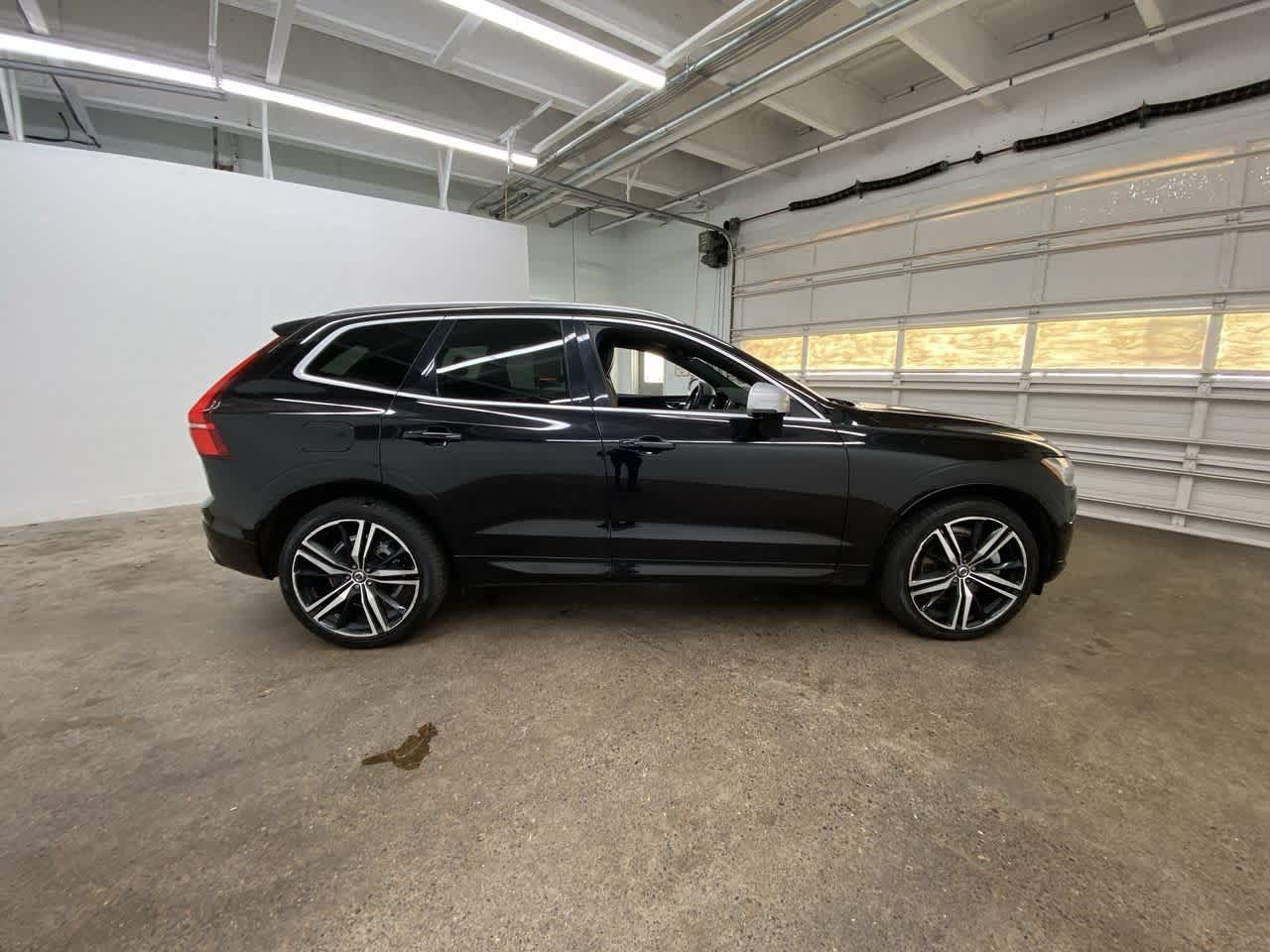 Thumbnail: 2019 Volvo XC60 - 7