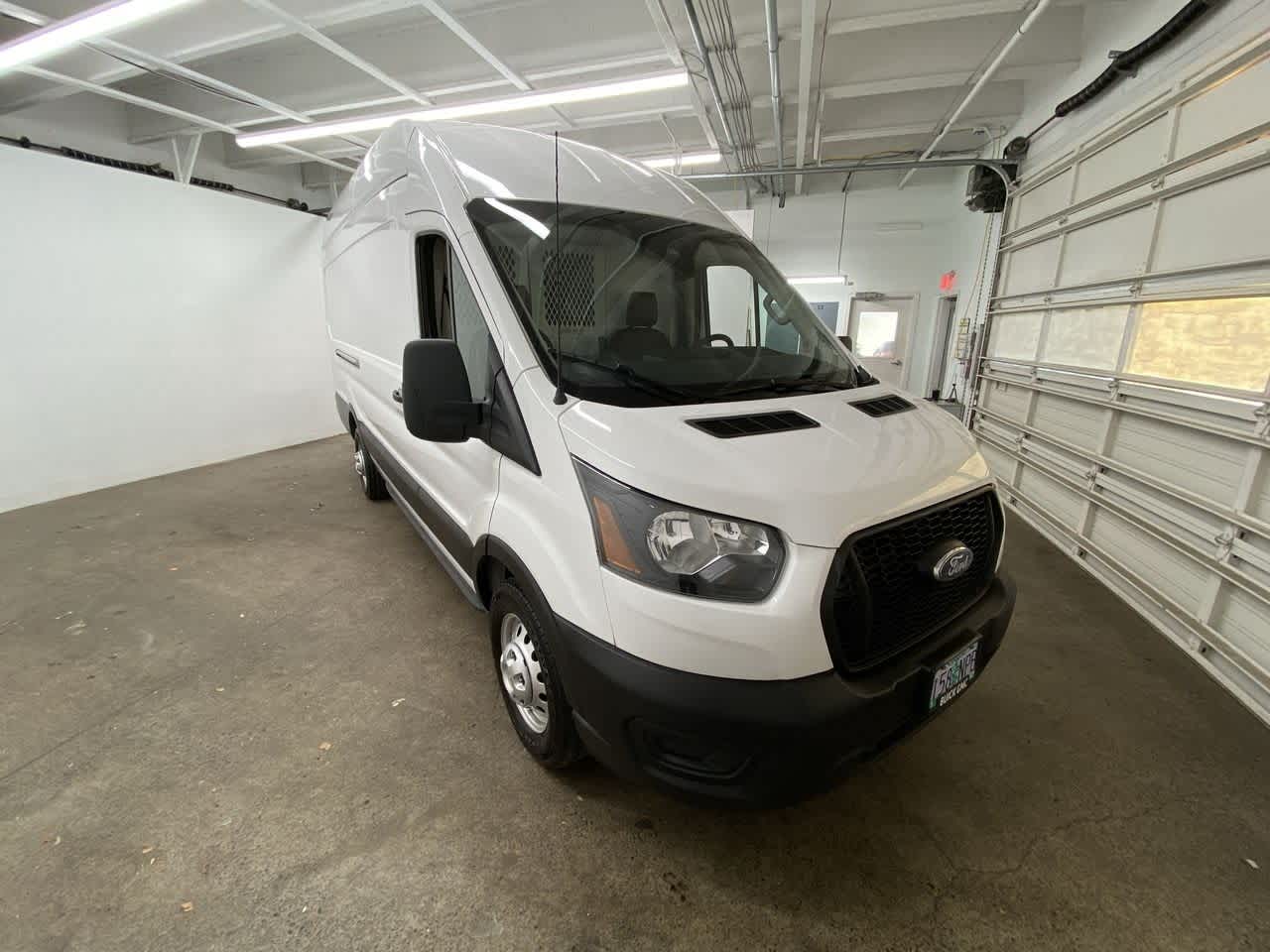 Thumbnail: 2022 Ford Transit Series - 8