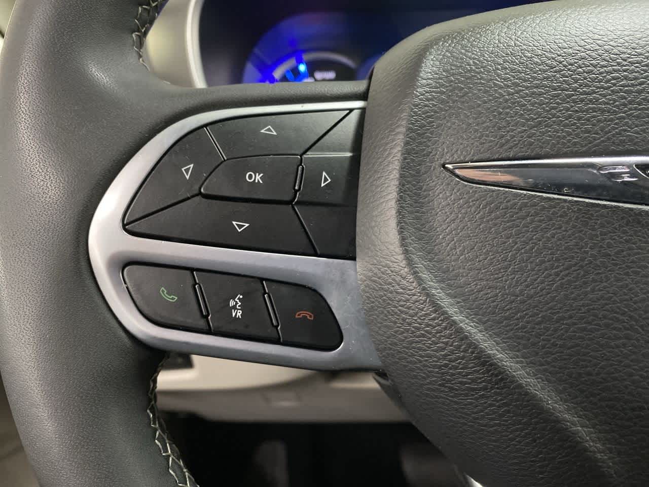 Thumbnail: 2024 Chrysler Pacifica - 21