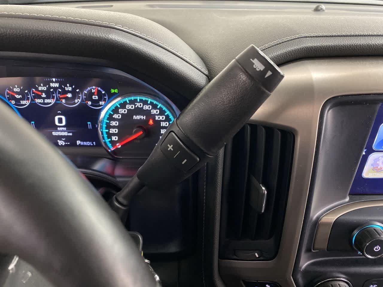 Thumbnail: 2017 GMC Sierra 2500 - 25