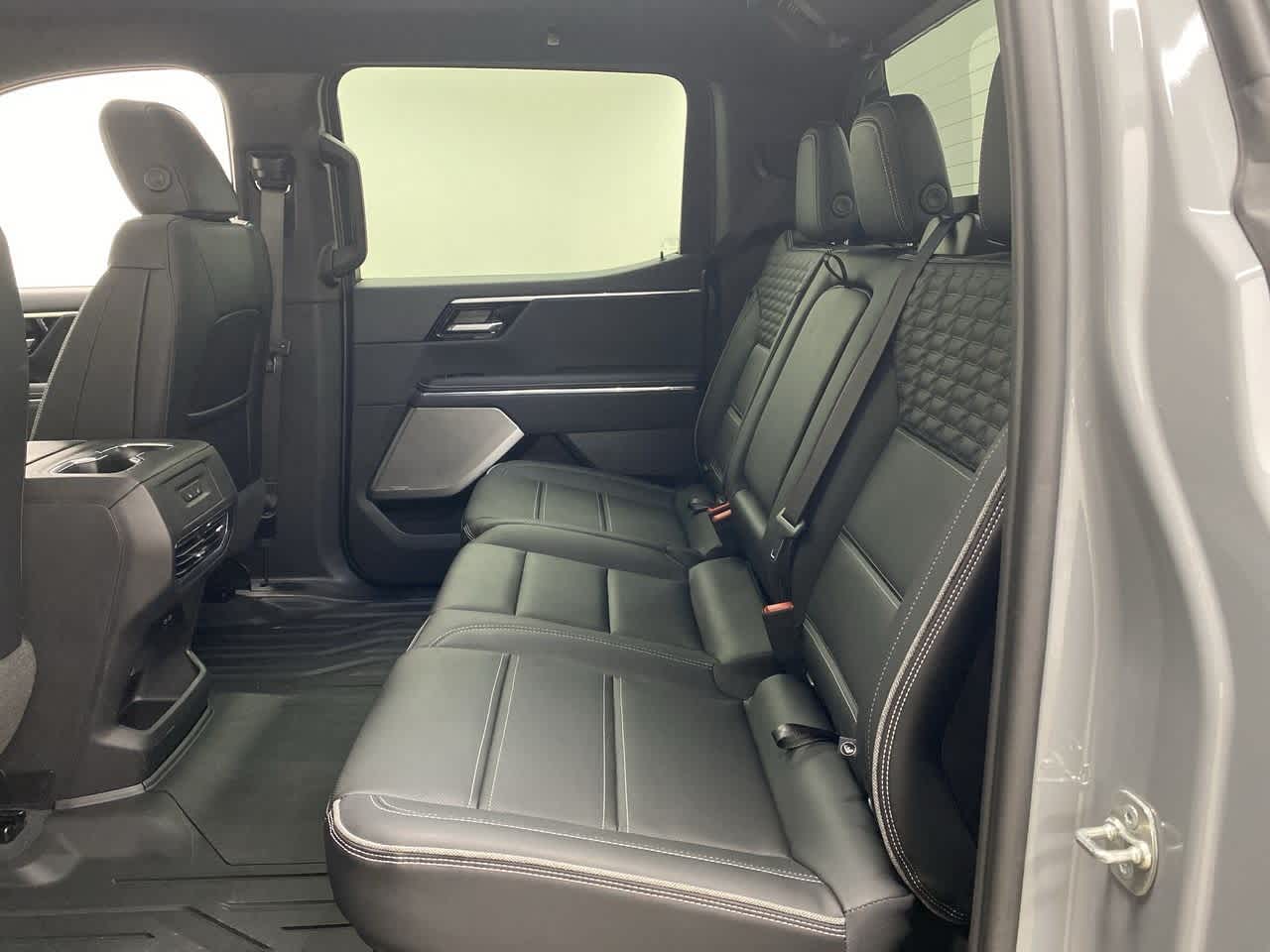 2024 GMC Sierra EV Denali 18
