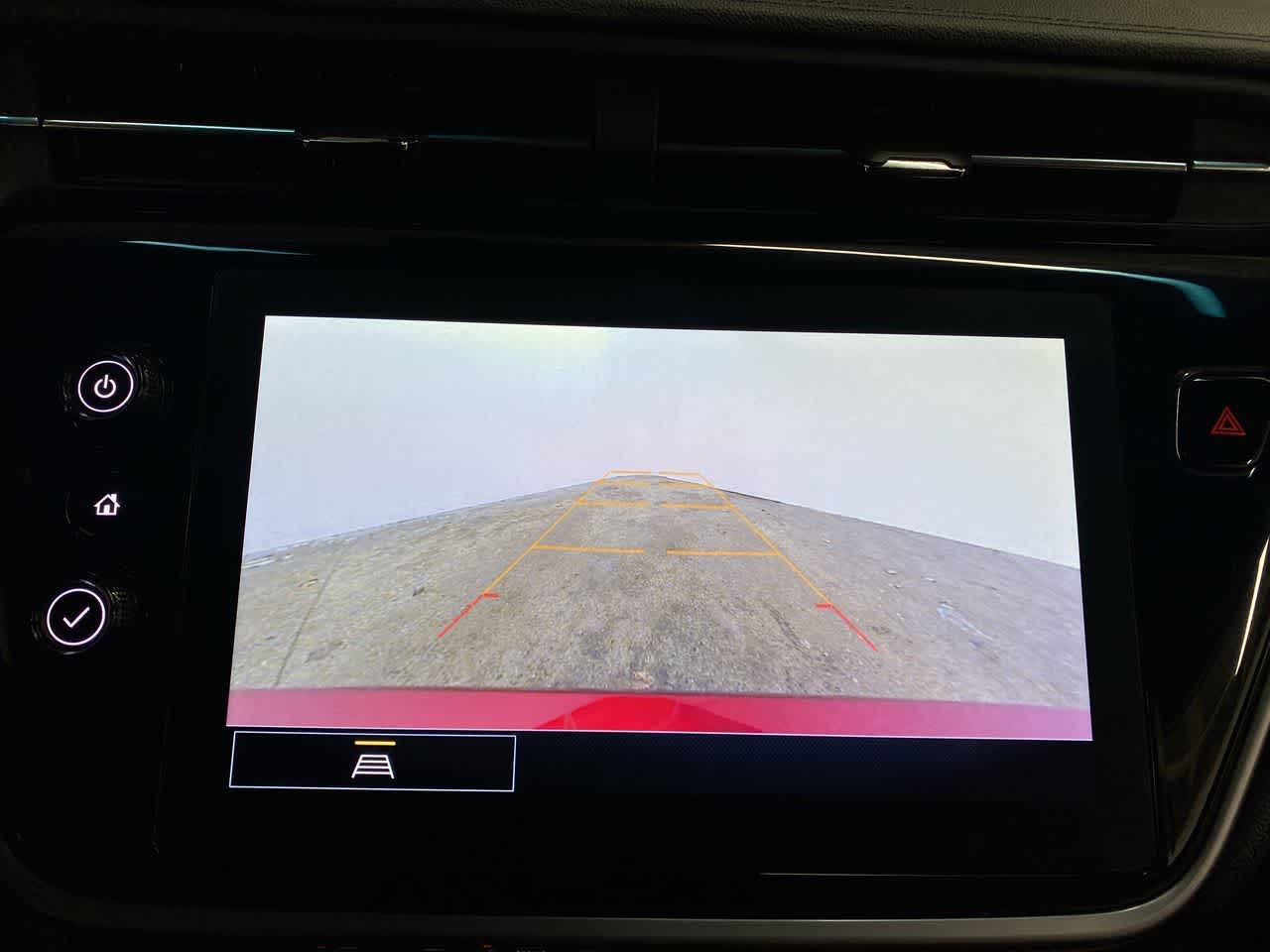 Thumbnail: 2022 Chevrolet Bolt EV - 25