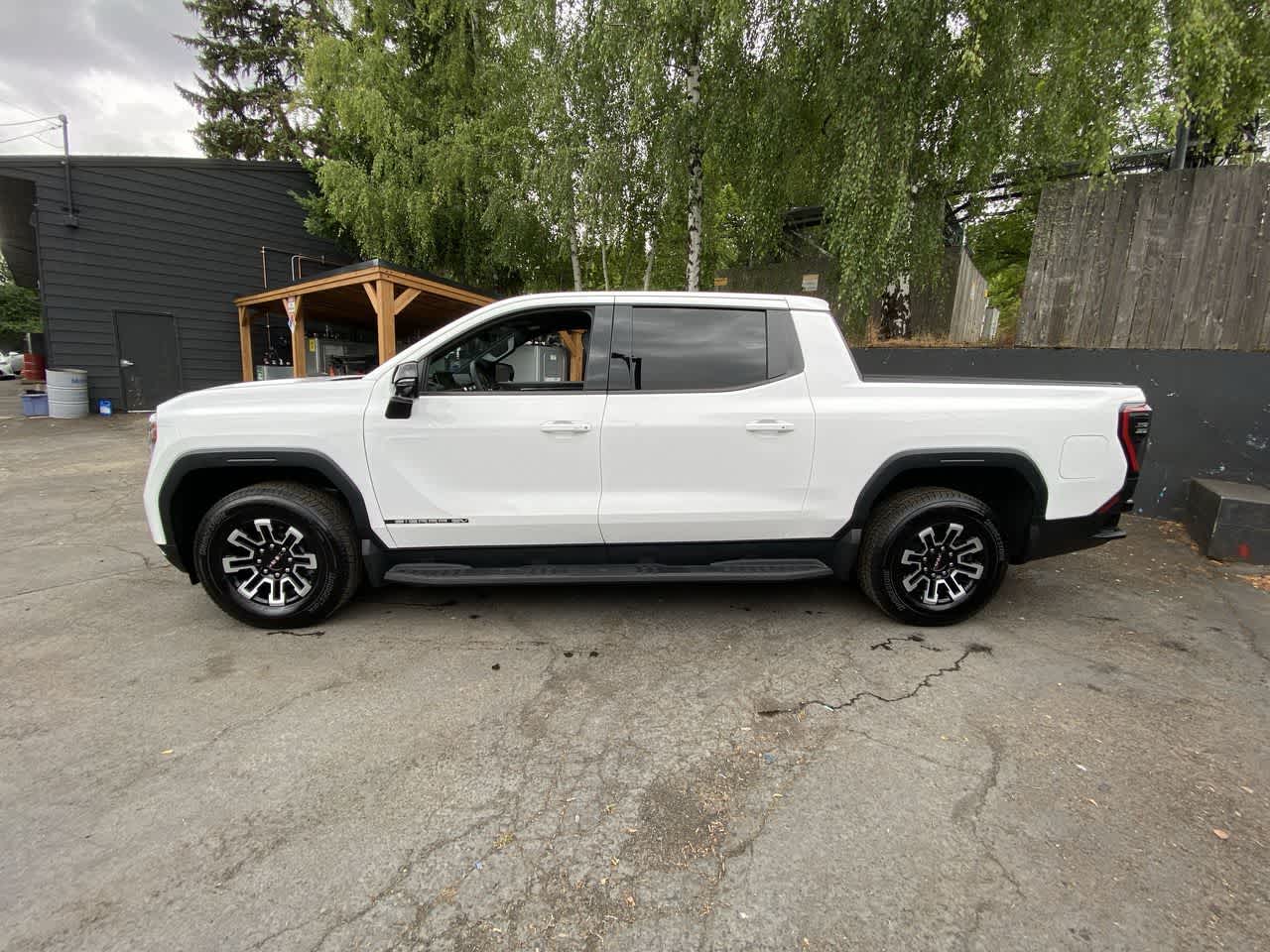 Thumbnail: 2026 GMC Sierra EV - 3