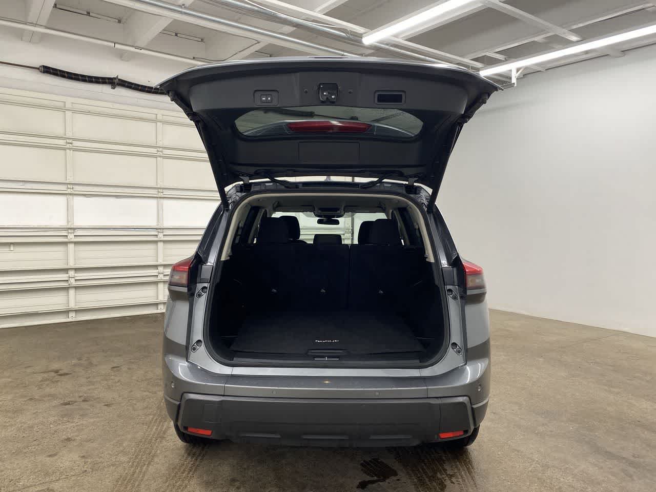 Thumbnail: 2025 Nissan Rogue - 27