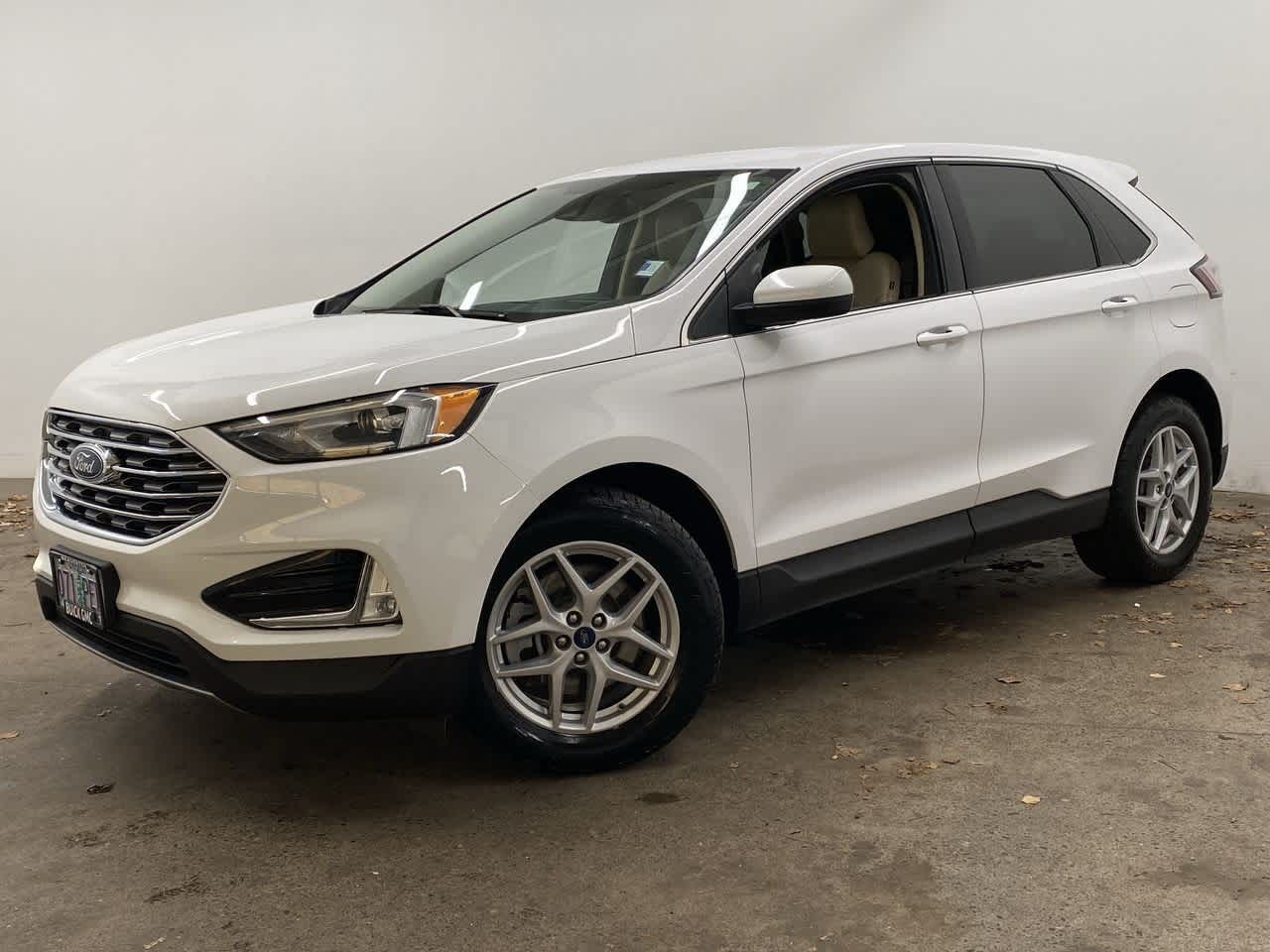 Thumbnail: 2021 Ford Edge - 1