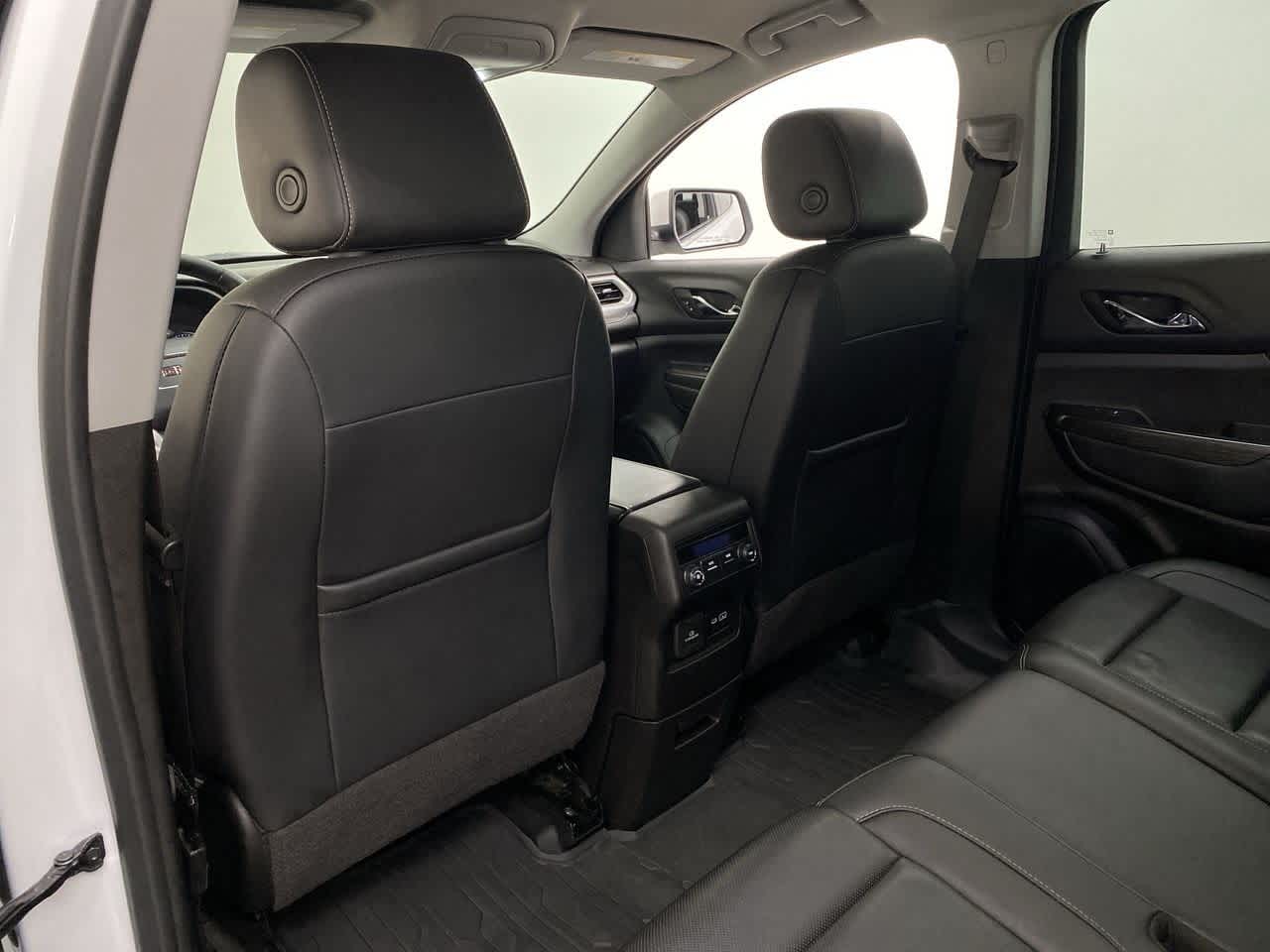 Thumbnail: 2023 GMC Acadia - 16