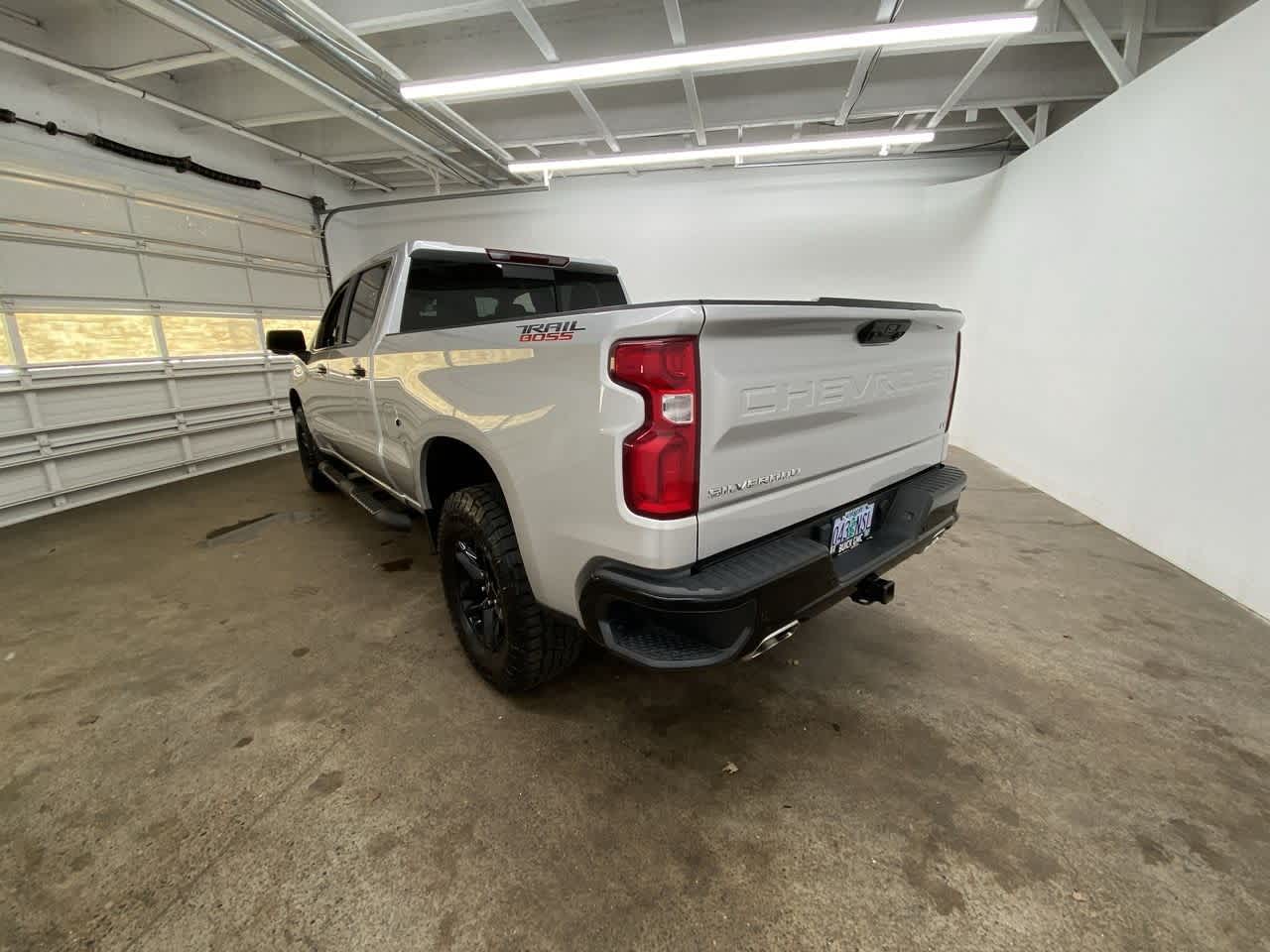 Thumbnail: 2022 Chevrolet Silverado 1500 - 4